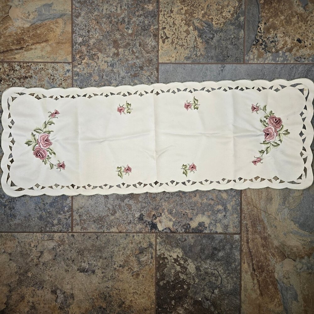Dutch Novelties & Eurean Import Cream Table Runner Embroidered Pink Roses Cutout